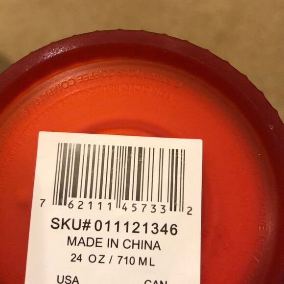 Starbucks valentine set tumblers. - Picture 9 of 9